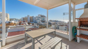 Modern 3 BDR Duplex House with Terrace by LovelyStay